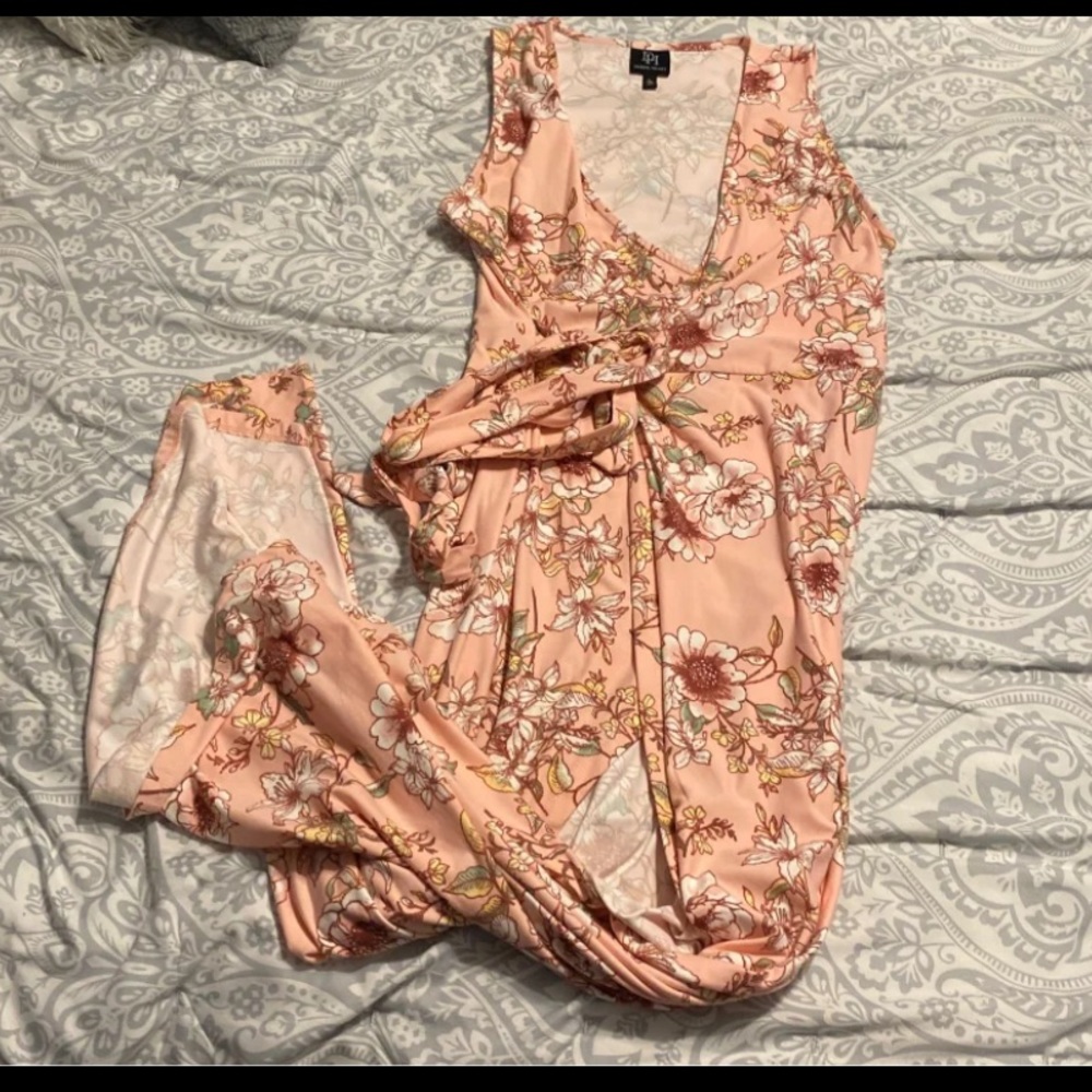 Pink maxi dress with thigh slit